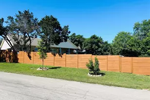 18322 Lake Oaks Dr, Jonestown, TX 78645 - Photo 7