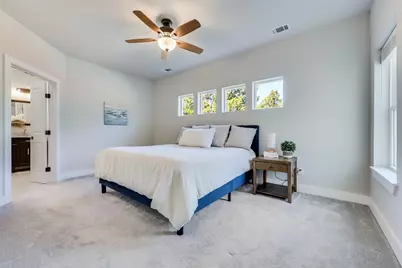 18322 Lake Oaks Drive, Jonestown, TX 78645 - Photo 19