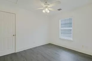 1311 E 52nd St, Austin, TX 78723 - Photo 7