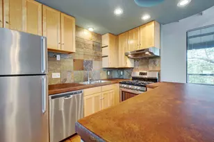 1308 W North Loop Blvd W, Austin, TX 78756 - Photo 9