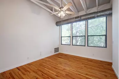 1308 W North Loop Boulevard W #B, Austin, TX 78756 - Photo 21