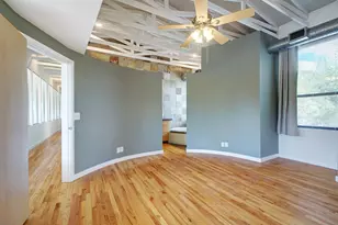 1308 W North Loop Blvd W, Austin, TX 78756 - Photo 15