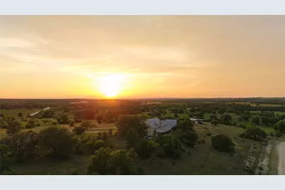 1274 County Road 2806, Lampasas, TX 76550 - Photo 11
