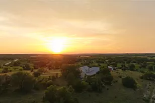 1274 County Road 2806, Lampasas, TX 76550 - Photo 11