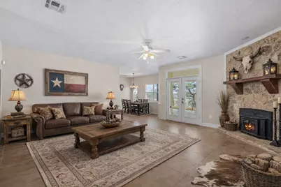 1274 County Road 2806, Lampasas, TX 76550 - Photo 17