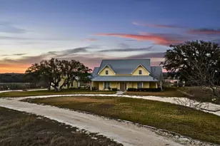 1274 County Road 2806, Lampasas, TX 76550 - Photo 3