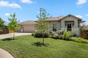 7401 Turnback Ledge Trail, Lago Vista, TX 78645 - Photo 3
