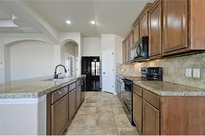 119 Legends Of Hutto Trail, Hutto, TX 78634 - Photo 11