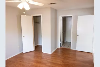 1903 W Loop #B, Austin, TX 78758 - Photo 9