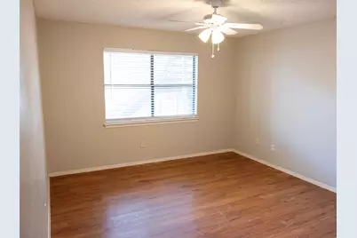 1903 W Loop #B, Austin, TX 78758 - Photo 7