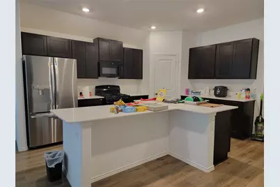 100 Montego Street, Hutto, TX 78634 - Photo 7