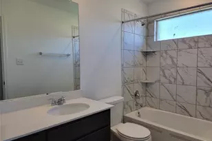 100 Montego St, Hutto, TX 78634 - Photo 7
