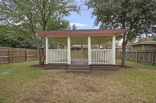 8205 Georgie Trace Ave, Austin, TX 78747 - Photo 15