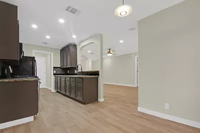 8205 Georgie Trace Avenue, Austin, TX 78747 - Photo 7