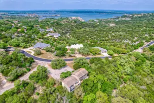 801 Grassy Knoll, Horseshoe Bay, TX 78657 - Photo 1