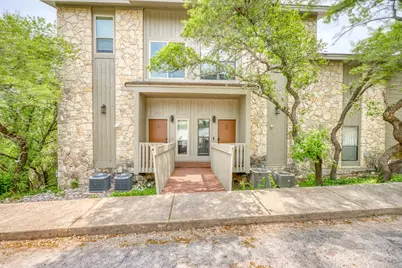 801 Grassy Knoll #B, Horseshoe Bay, TX 78657 - Photo 3