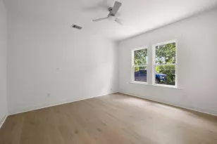 1301 Sloan St, Taylor, TX 76574 - Photo 19