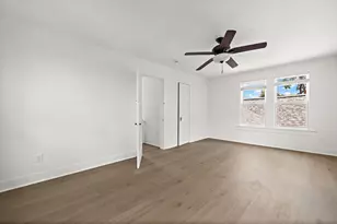 1301 Sloan St, Taylor, TX 76574 - Photo 21