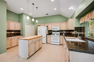 11108 Crossland Dr, Austin, TX 78726 - Photo 7