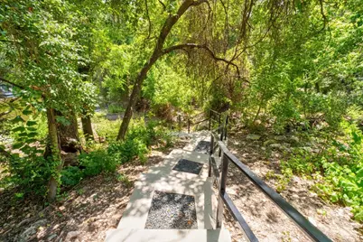 4500 River Wood Court, Austin, TX 78731 - Photo 39