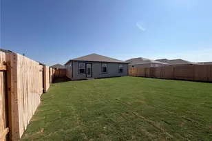 121 Honey Bee Rd, Jarrell, TX 76537 - Photo 7