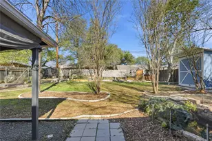 404 Seminole Dr, Austin, TX 78745 - Photo 31