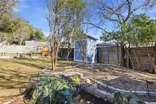 404 Seminole Dr, Austin, TX 78745 - Photo 29