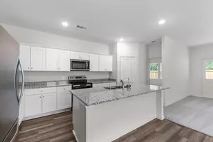 605 Sunlight Lake Boulevard, Hutto, TX 78634 - Photo 5