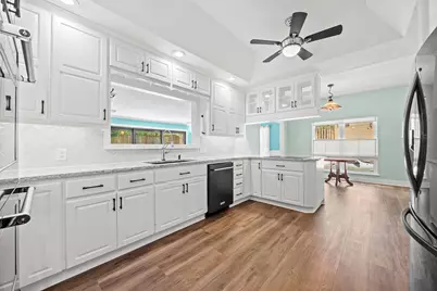10805 Spicewood Parkway, Austin, TX 78750 - Photo 15