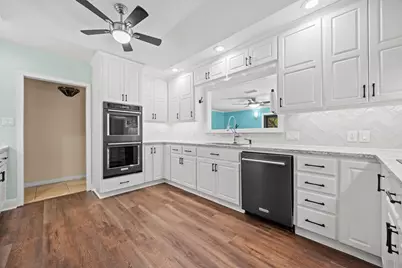 10805 Spicewood Parkway, Austin, TX 78750 - Photo 13