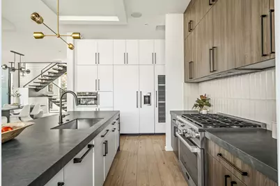 1506 Bouldin Avenue, Austin, TX 78704 - Photo 11