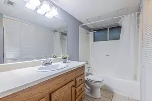 1015 E Yager Ln, Austin, TX 78753 - Photo 15