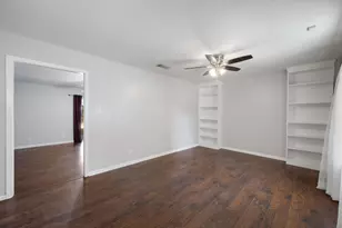 11604 N Oaks Dr, Austin, TX 78753 - Photo 3