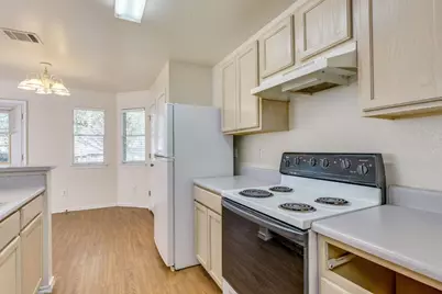 844-846 Sagewood Trail, San Marcos, TX 78666 - Photo 9