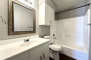 12401 Tree Line Dr, Austin, TX 78729 - Photo 9