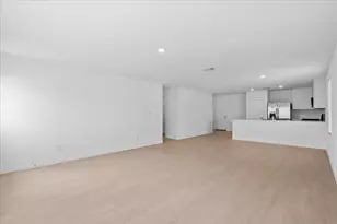 234 Twilight Breeze Wy, Hutto, TX 78634 - Photo 17