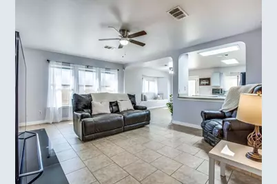 201 Sil Cove, Leander, TX 78641 - Photo 3