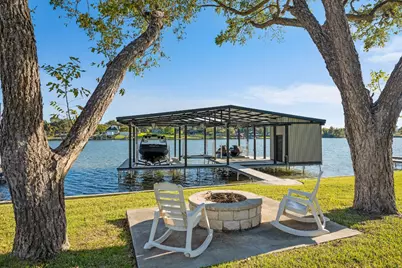 1836 Bluebonnet Lane, Kingsland, TX 78639 - Photo 33