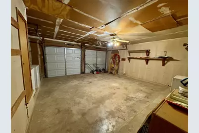 6200 Woodhue Drive, Austin, TX 78745 - Photo 19