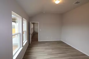 19909 Schatz Wy, Manor, TX 78653 - Photo 7