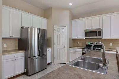 216 Cherry Laurel Drive, Cedar Park, TX 78613 - Photo 5