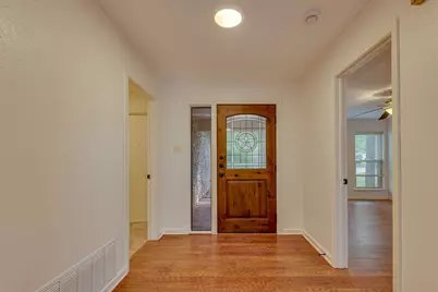 4506 Oak Creek Drive, Austin, TX 78727 - Photo 15