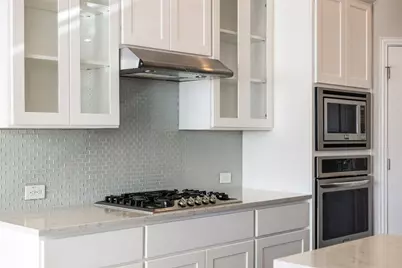 7805 Turnback Ledge Trail, Lago Vista, TX 78645 - Photo 9