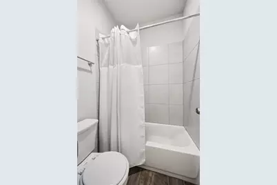 7805 Turnback Ledge Trail, Lago Vista, TX 78645 - Photo 25