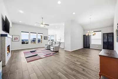 7805 Turnback Ledge Trail, Lago Vista, TX 78645 - Photo 5