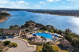 7805 Turnback Ledge Trail, Lago Vista, TX 78645 - Photo 31