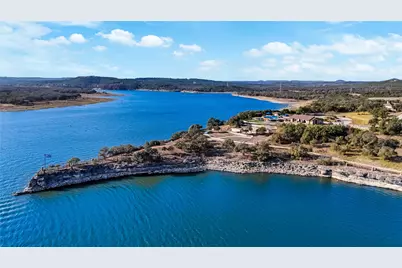 7805 Turnback Ledge Trail, Lago Vista, TX 78645 - Photo 35