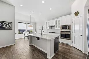 7805 Turnback Ledge Trail, Lago Vista, TX 78645 - Photo 11