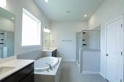 135 Horseshoe Cove, Kyle, TX 78640 - Photo 29
