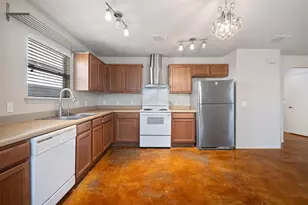 7101 Thannas Way, Austin, TX 78744 - Photo 17